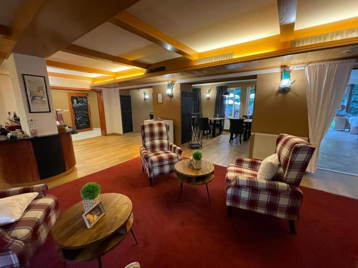 Berghotel Drei Brueder Hoehe Мариенберг Екстериор снимка
