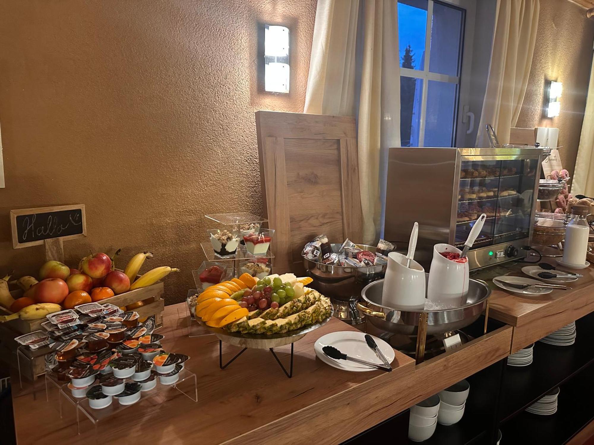 Berghotel Drei Brueder Hoehe Мариенберг Екстериор снимка
