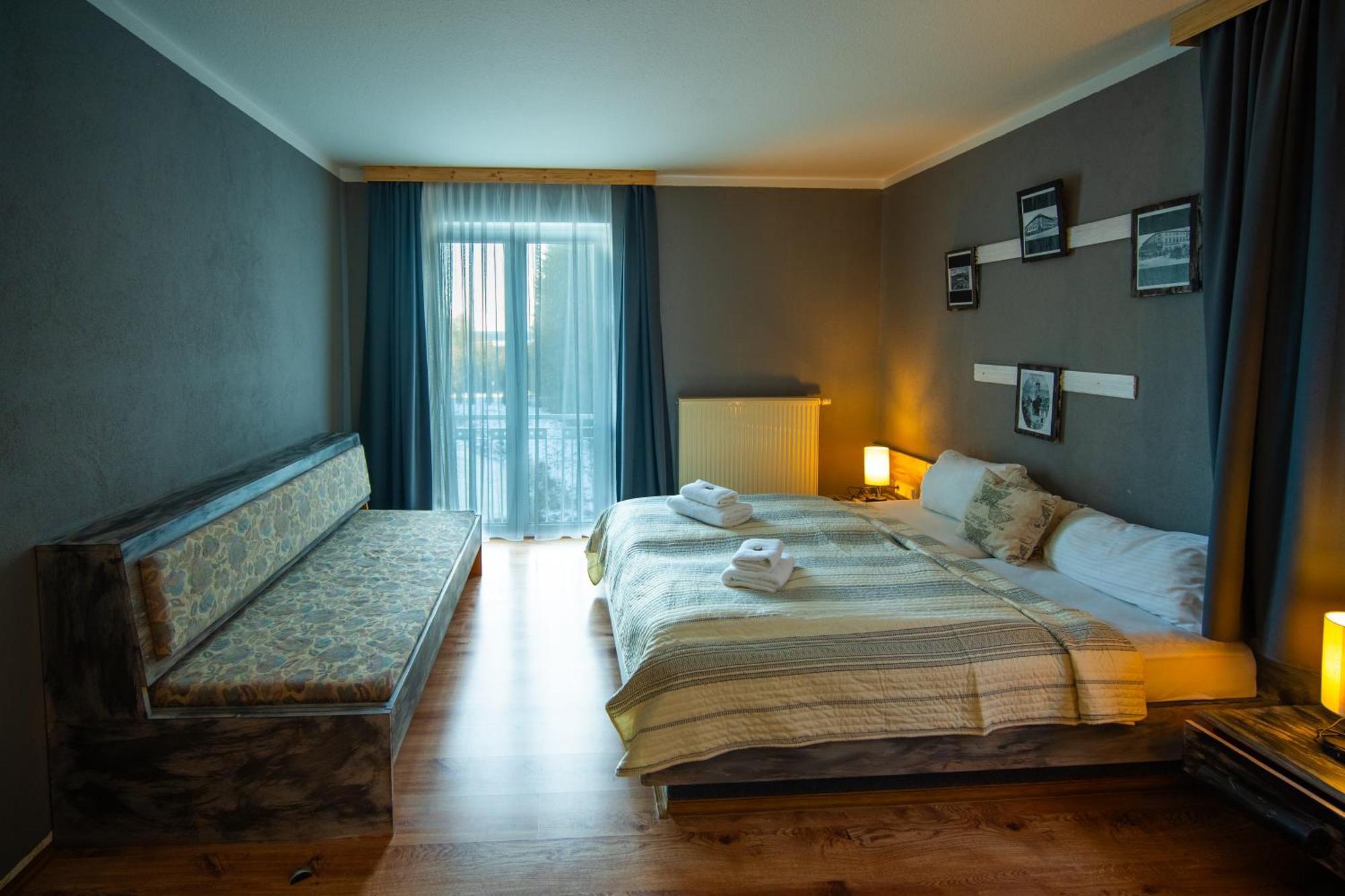 Berghotel Drei Brueder Hoehe Мариенберг Екстериор снимка